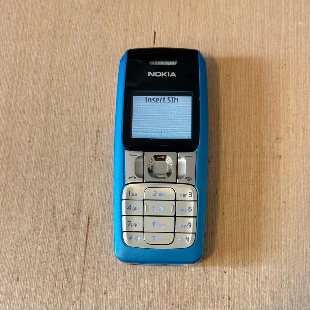 Nokia Mobile Phone Model:2310 Blue Turns On-No Charger “UNTESTED”Read Info Blw!